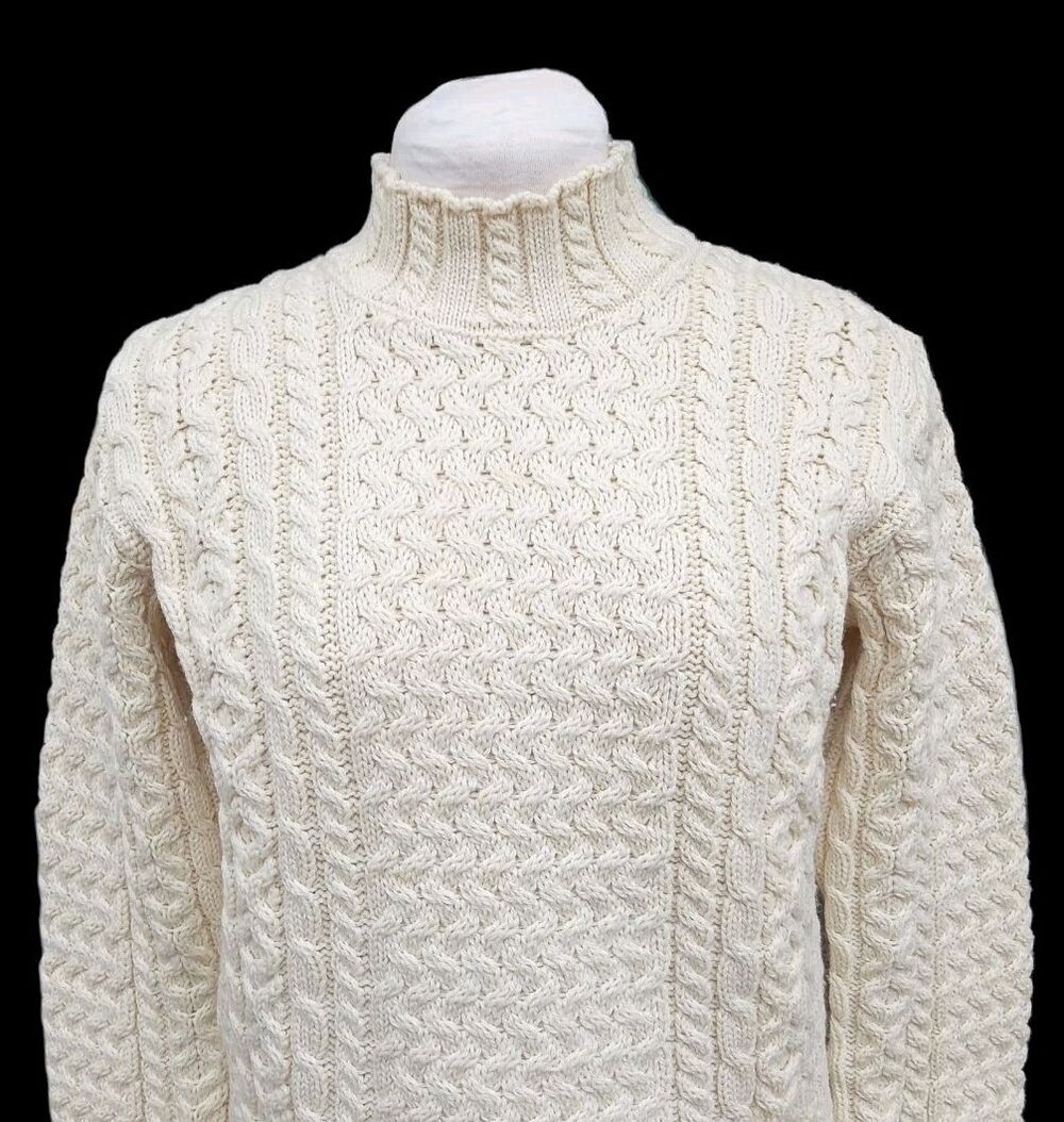 Vintage CALLAN Aran Fisherman Men's M Cable Knit Sweater Merino Wool IRELAND - Picture 2 of 5